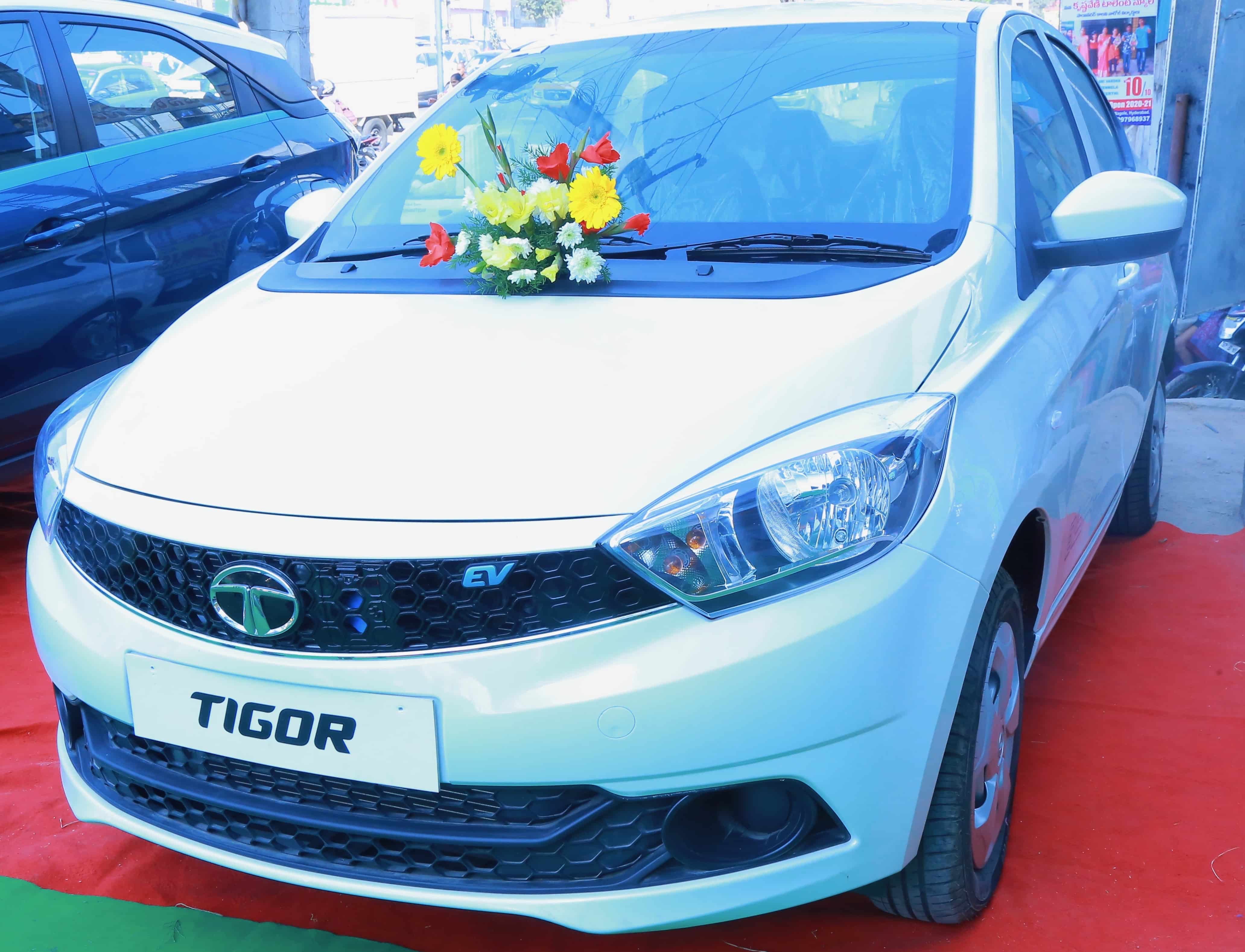 tigor image