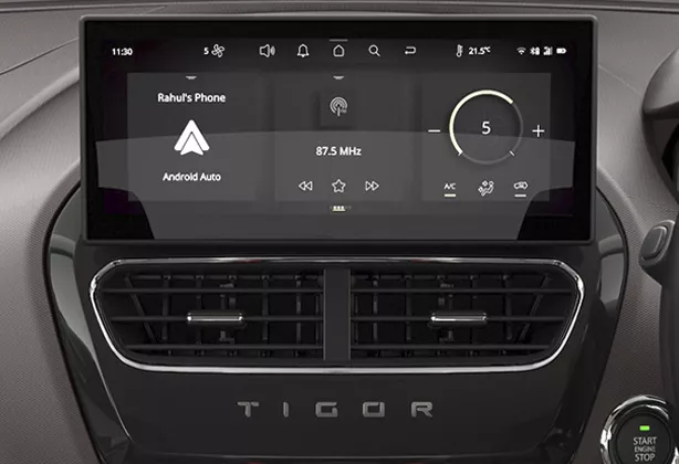 floatingt-touchscreen-harman-Infotainment