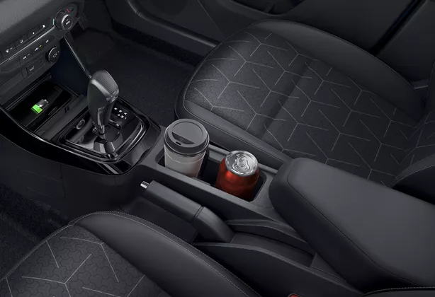 grand-console-with-armrest