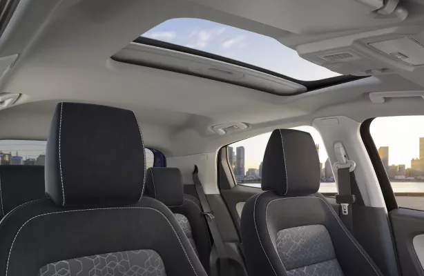 voice-assisted-sunroof-new